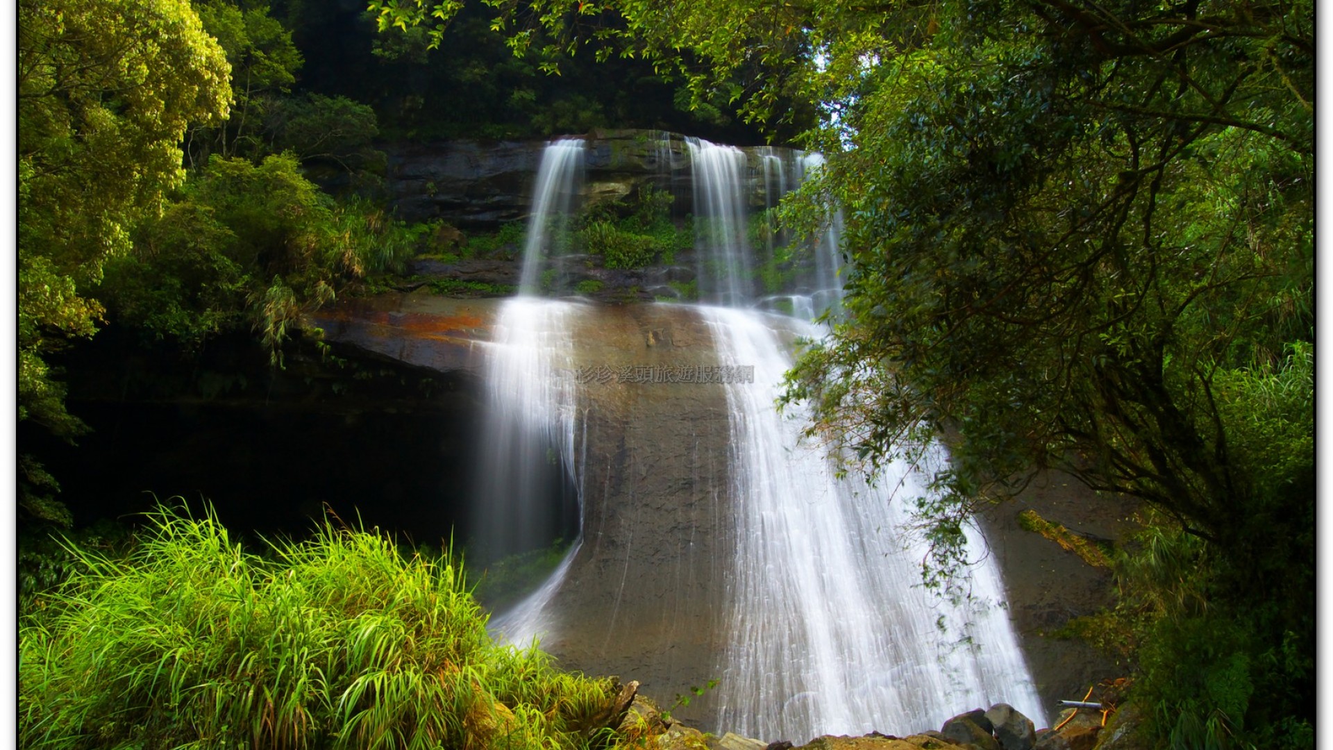 燕庵瀑布-杉林溪旅遊景點