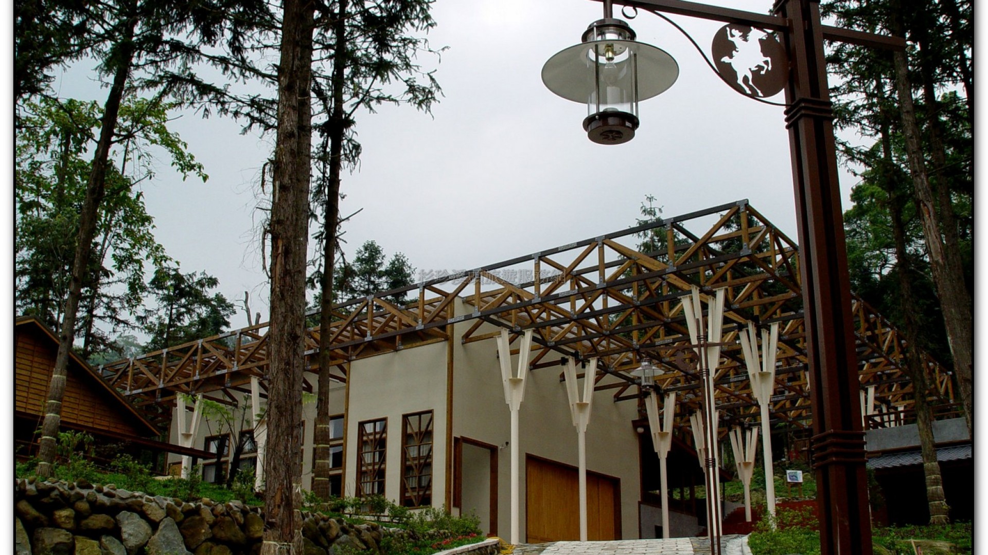 內湖國小-溪頭旅遊景點