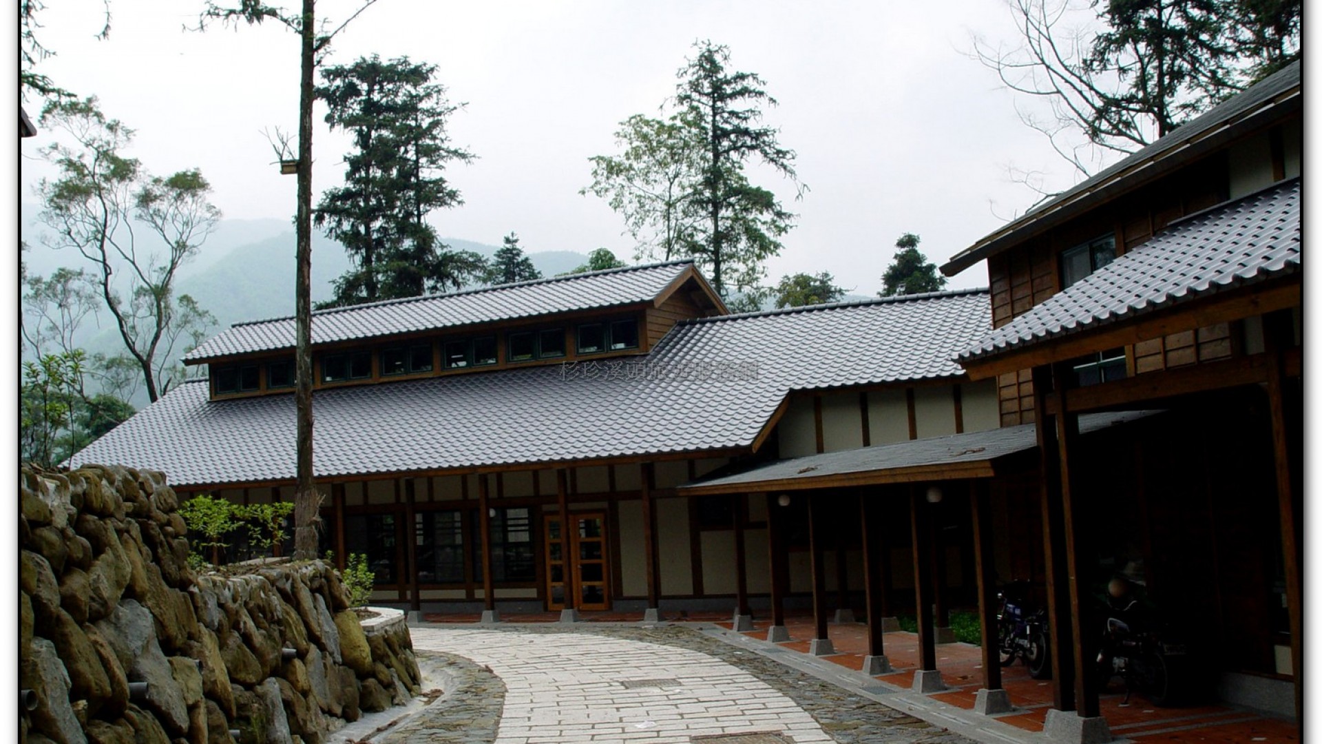 內湖國小-溪頭旅遊景點