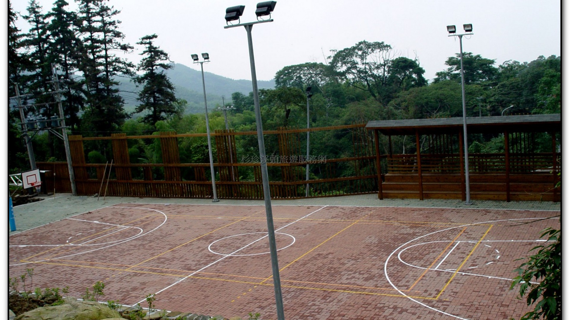 內湖國小-溪頭旅遊景點