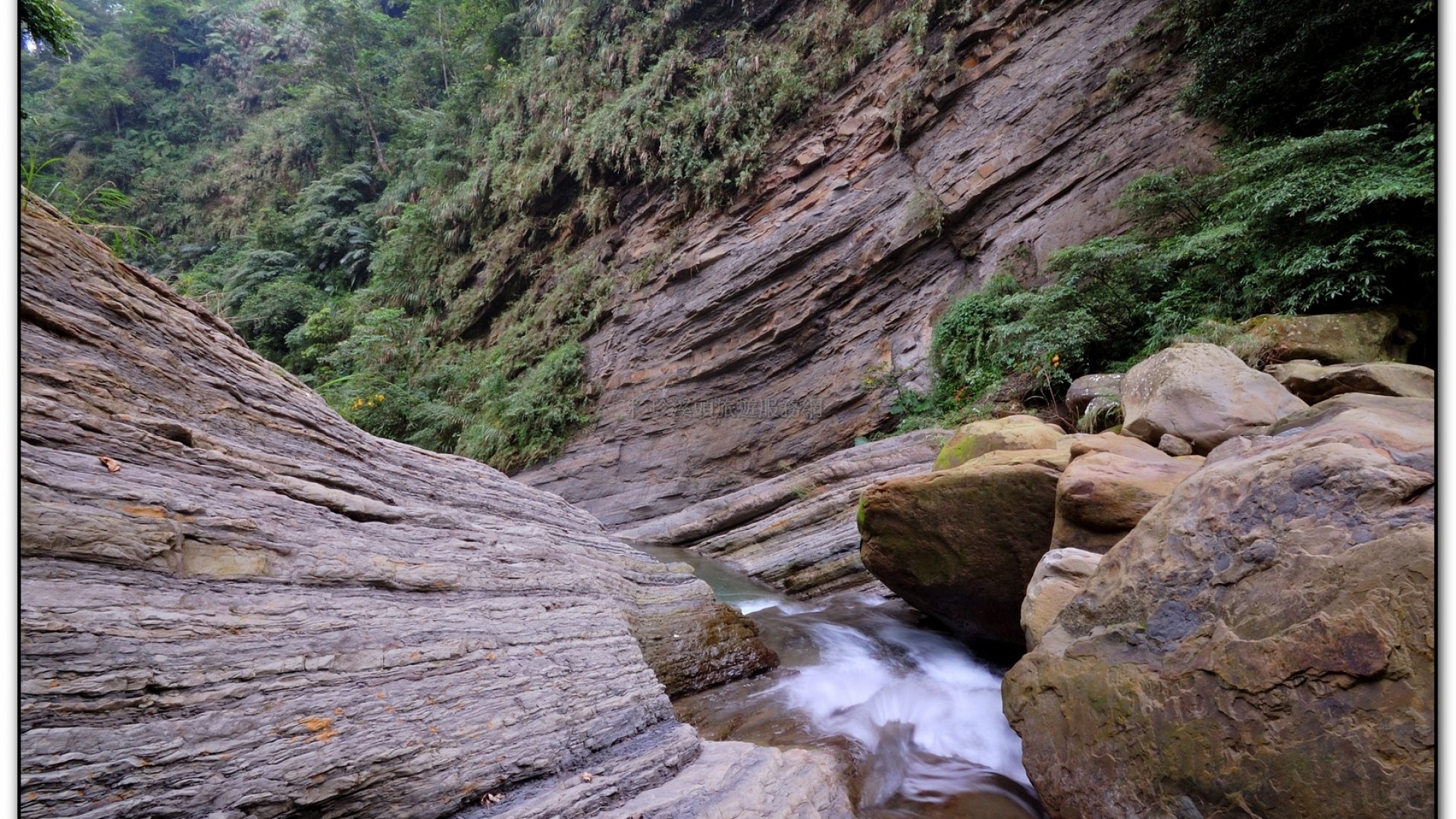 小半天瀑布-小半天旅遊景點
