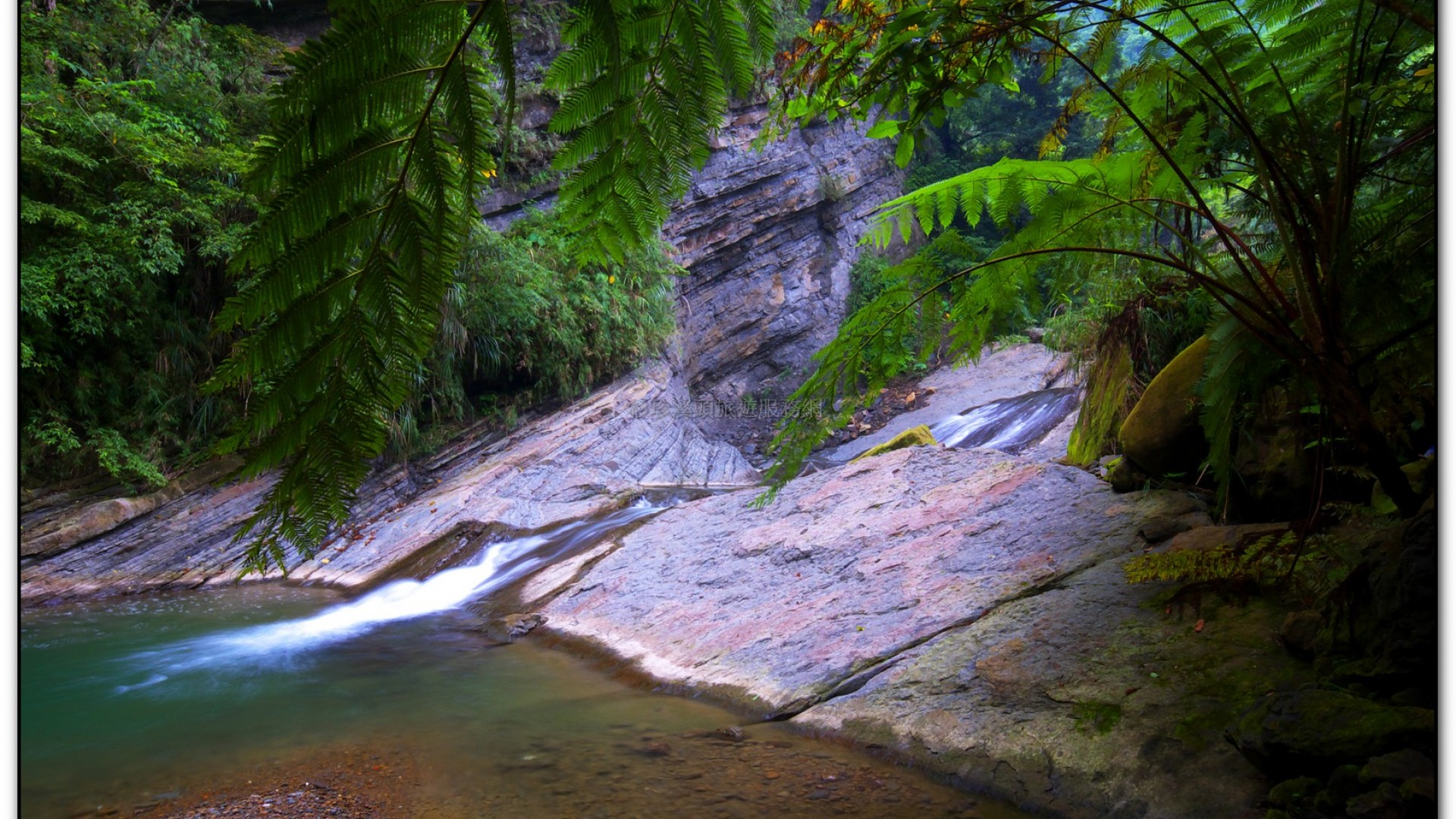 小半天瀑布-小半天旅遊景點