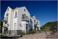 溪頭小半天維多麗亞玫瑰莊園